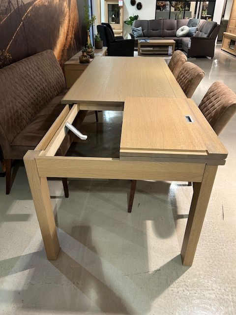 (Showroommodel) Uitschuiftafel Sophy