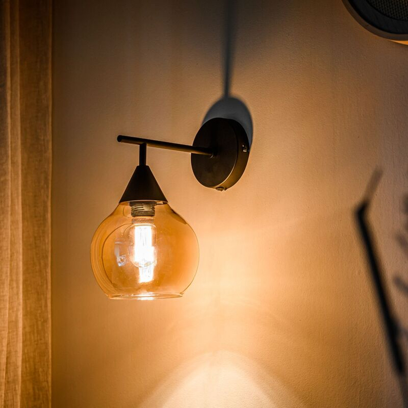 Wandlamp Lungo Amber