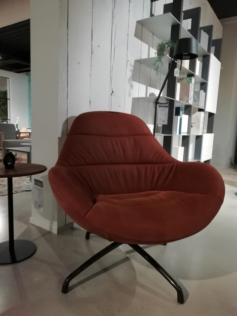 (Showroommodel) Design on Stock Draaifauteuil Nylo