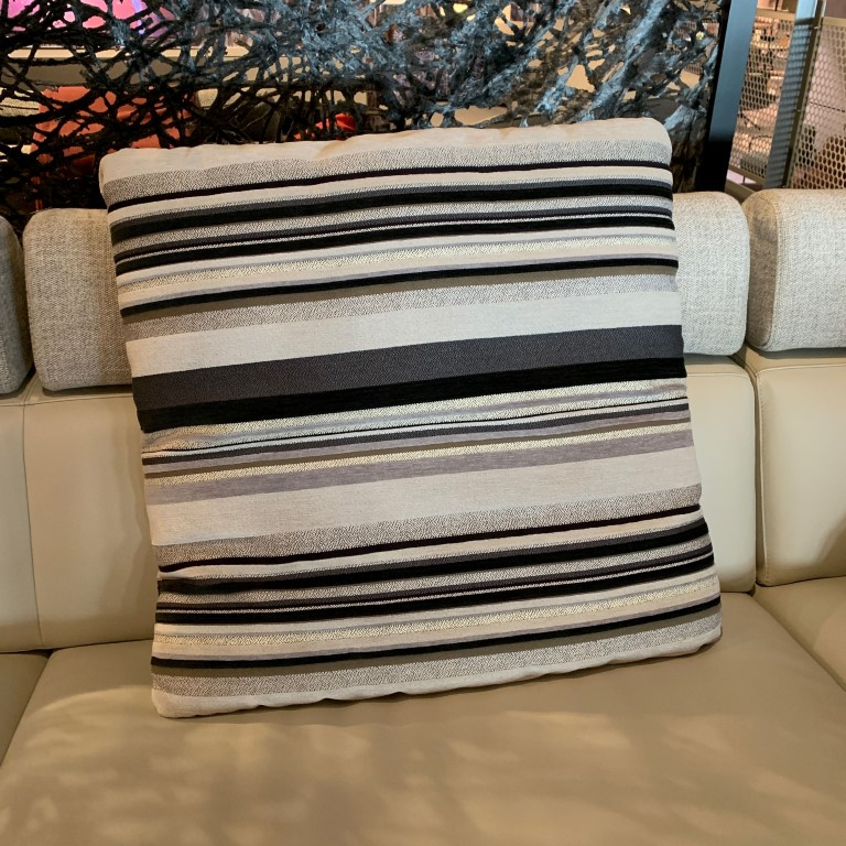 (Showroommodel) Sluimerkussen Rising Dunes