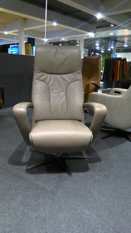 (Showroommodel) Draaifauteuil Twilla TW-102