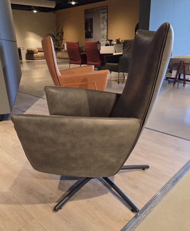 (Showroommodel) Label Draaifauteuil Foxx 