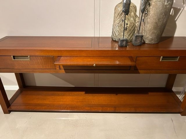 (Showroommodel) Sidetable Dias