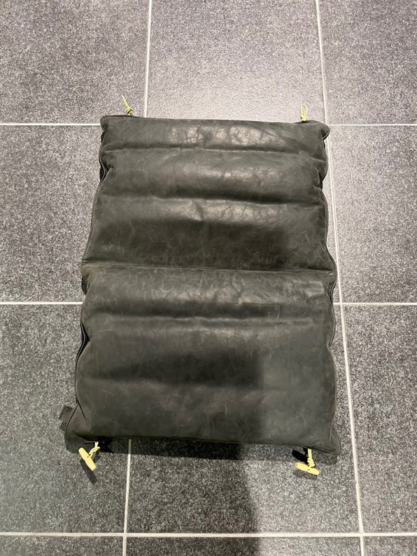 (Showroommodel) Leolux Sierkussen Topsy Turvy