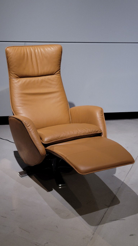 (Showroommodel) FSM Relaxfauteuil Aik 
