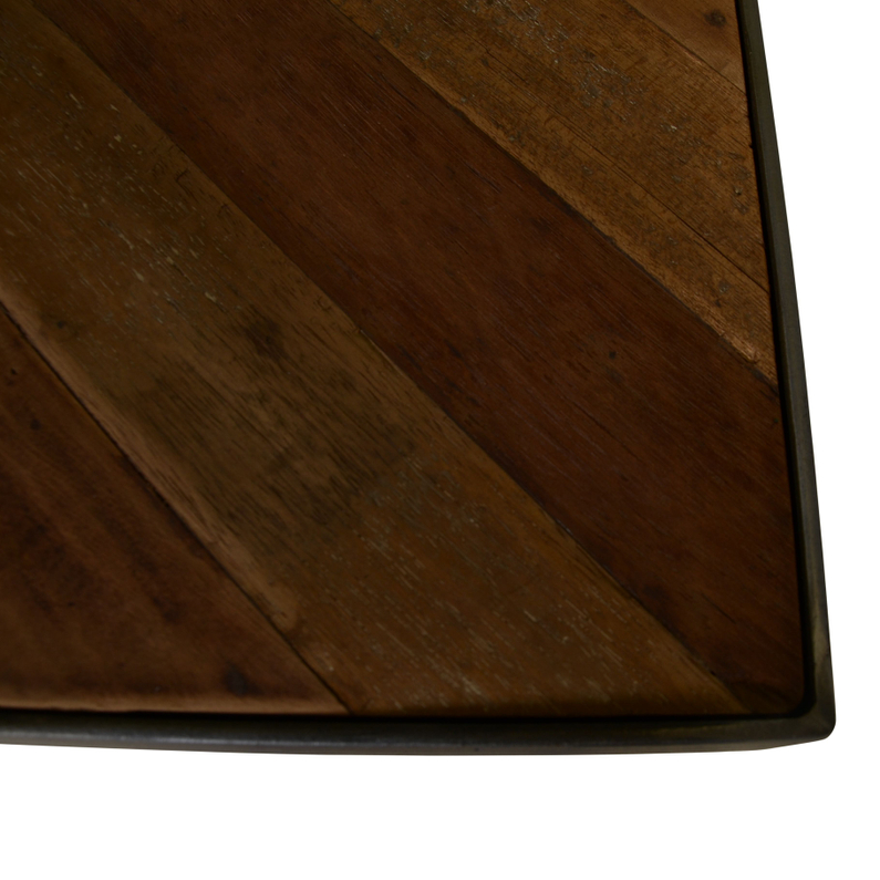 (Showroommodel) Eettafel Fishbone 240x100