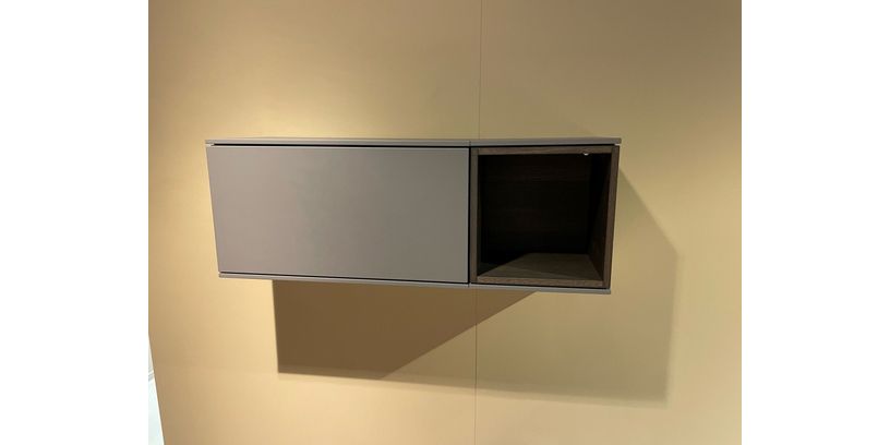 (Showroommodel) Hangkast Cas