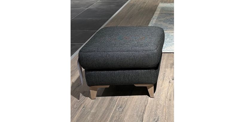 (Showroommodel) Hocker Veriton Black