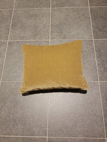 (Showroommodel) Leolux Cosy Cushion Stitch