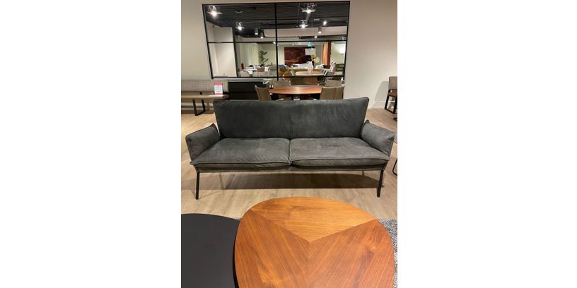 (Showroommodel) Bree's New World Bank Gaucho