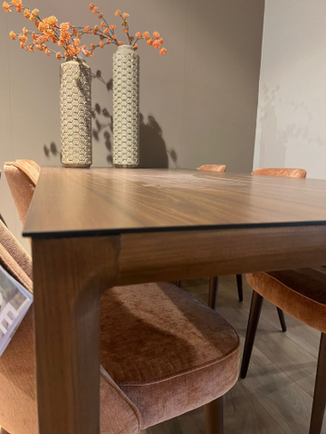 (Showroommodel) Studio Siena Eettafel SI-DT8111