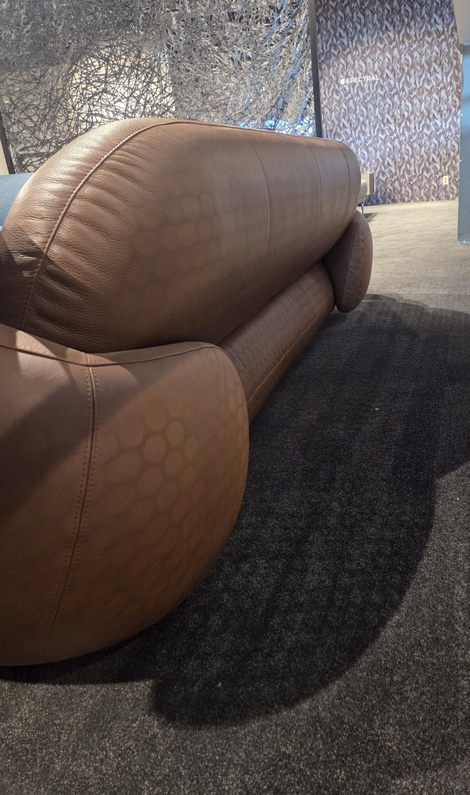 (Showroommodel) Leolux Bank Pulla 3,5-Zits