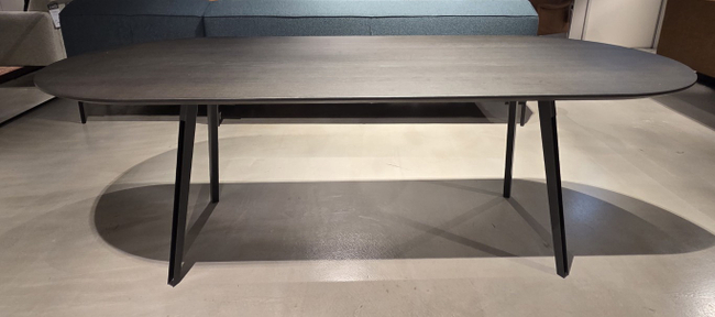 (Showroommodel)Qliv Tafel On Top