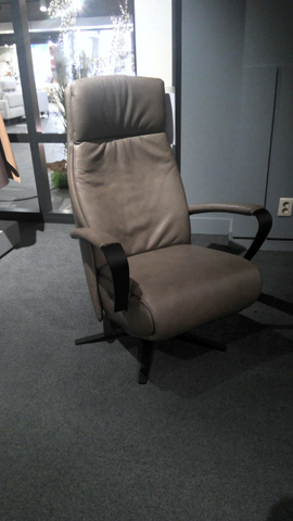 (Showroommodel) Relaxfauteuil Twilla 218N S Taupe