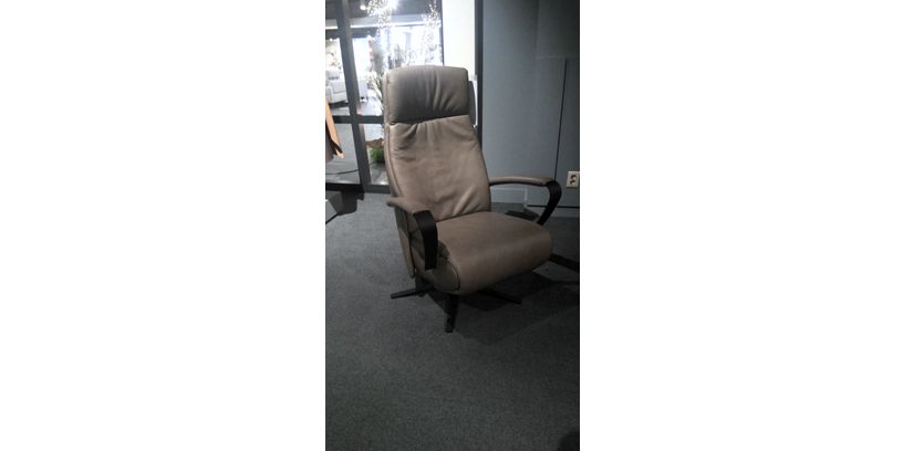 (Showroommodel) Relaxfauteuil Twilla 218N S Taupe