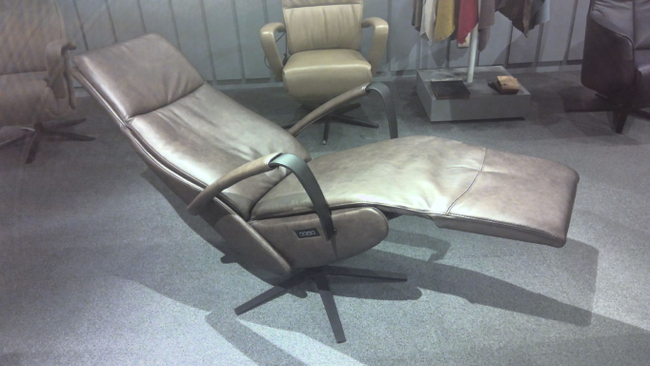 (Showroommodel) Relaxfauteuil Twilla 218N L Bruin