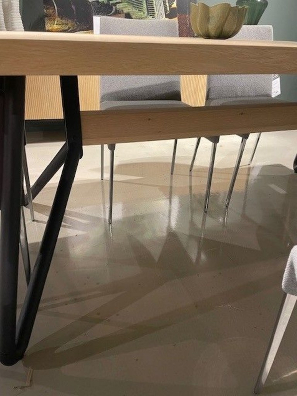 (Showroommodel) Movani Tafel Matador