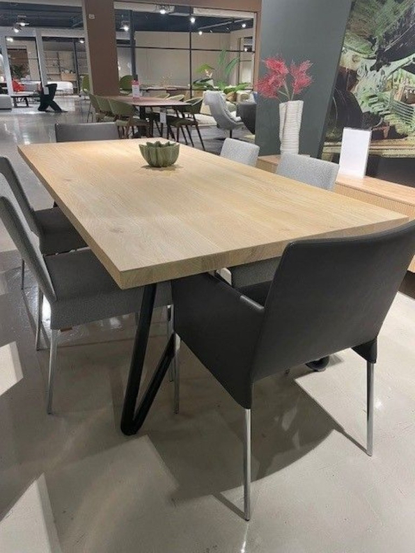 (Showroommodel) Movani Tafel Matador