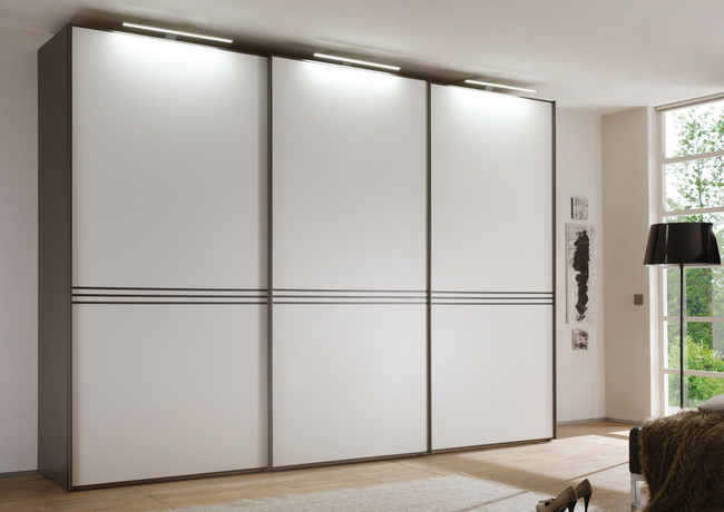 Linnenkast Harmonie met 3 strepen