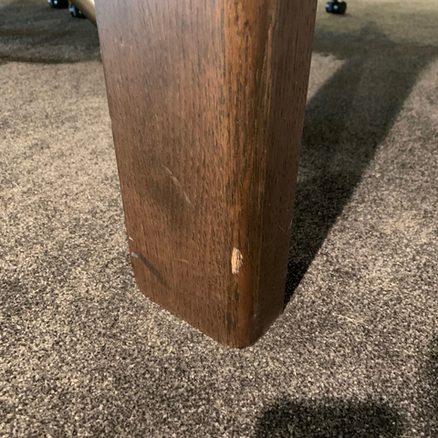 (Showroommodel) Leolux Eettafel Yama 