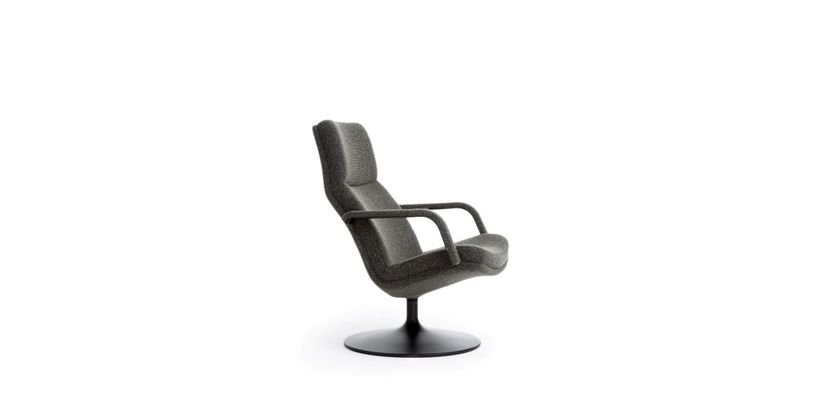 Artifort Fauteuil F156