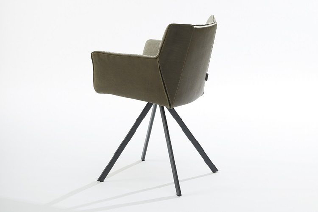 Label Armstoel Gustav JR