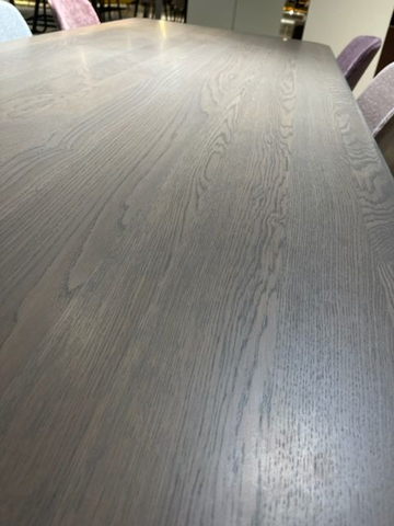 (Showroommodel) Eyye Eettafel Sving