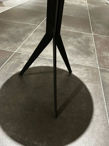 (Showroommodel) Montel Bijzettafel Tripod Hoog 