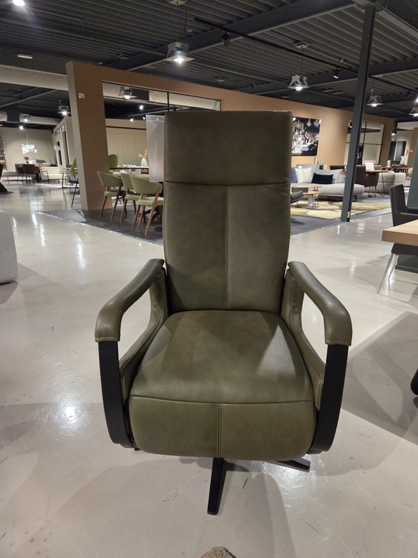 (Showroommodel) Movani Sta-op Fauteuil Melogno L