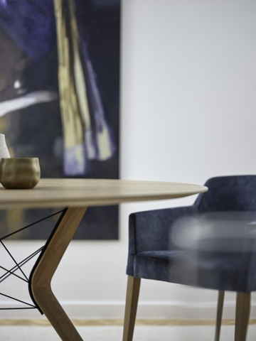 Mobitec Eettafel Eclipse Ovaal