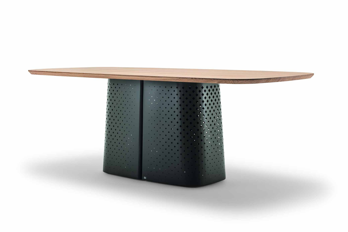 Rolf Benz Eettafel 929 