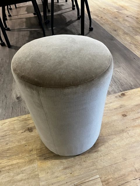 (Showroommodel) Hocker Cathey Ø35