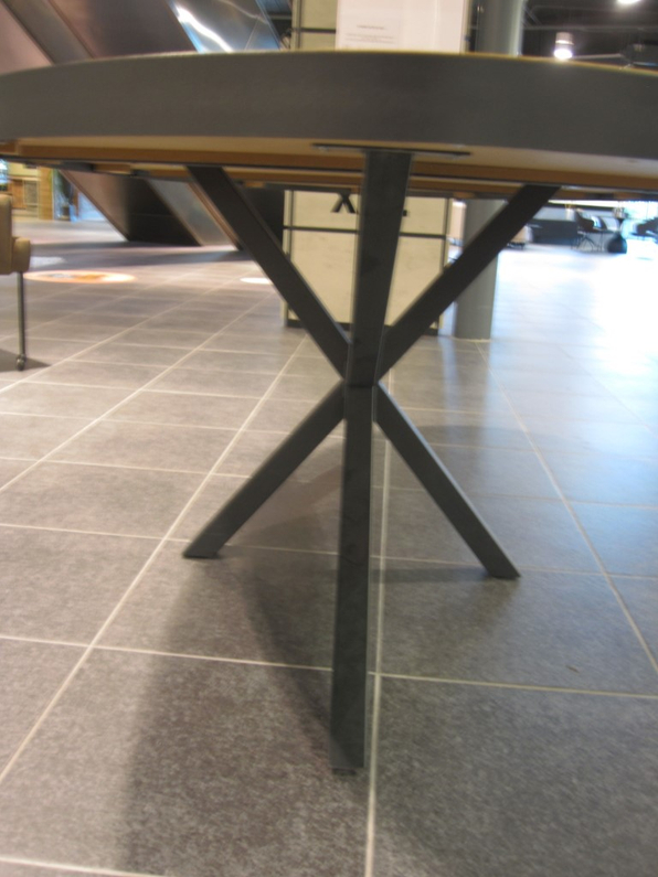(Showroommodel) Eettafel Tablo Ovaal