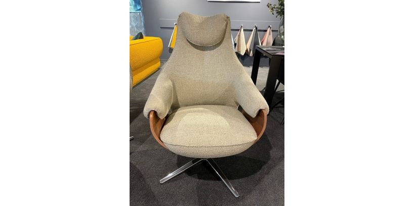 (Showroommodel) Leolux Fauteuil Cream Basic