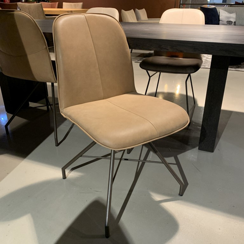 (Showroommodel) Brown Stoel Lupine Set/4