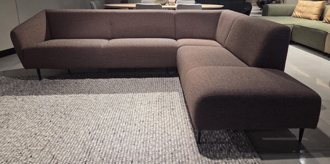 (Showroommodel)Studio Mik Hoekbank Pronk