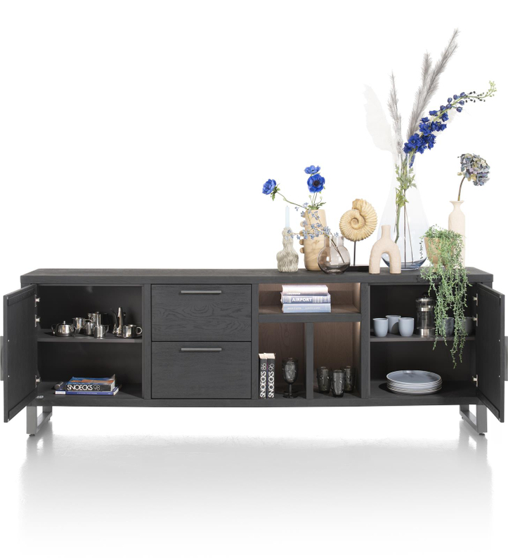 Henders & Hazel Dressoir Pavie
