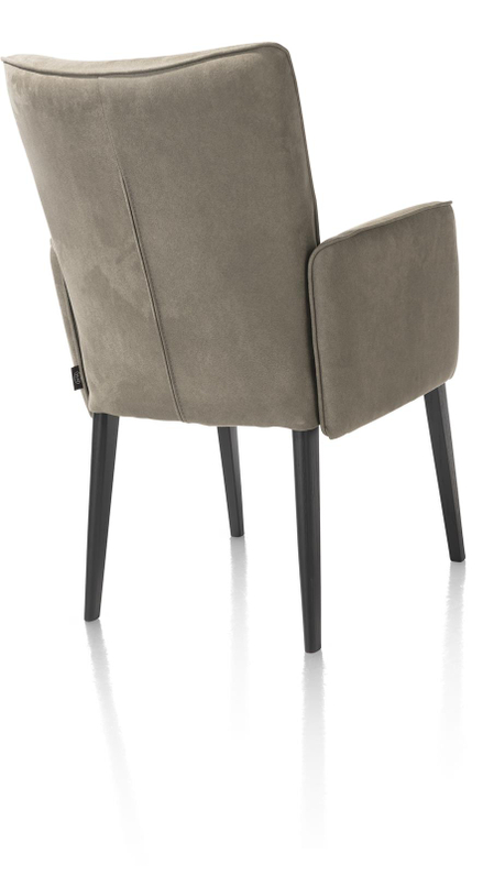 Henders & Hazel Armstoel Olivera