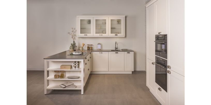 Nolte Keuken Met Kastenwand KB17