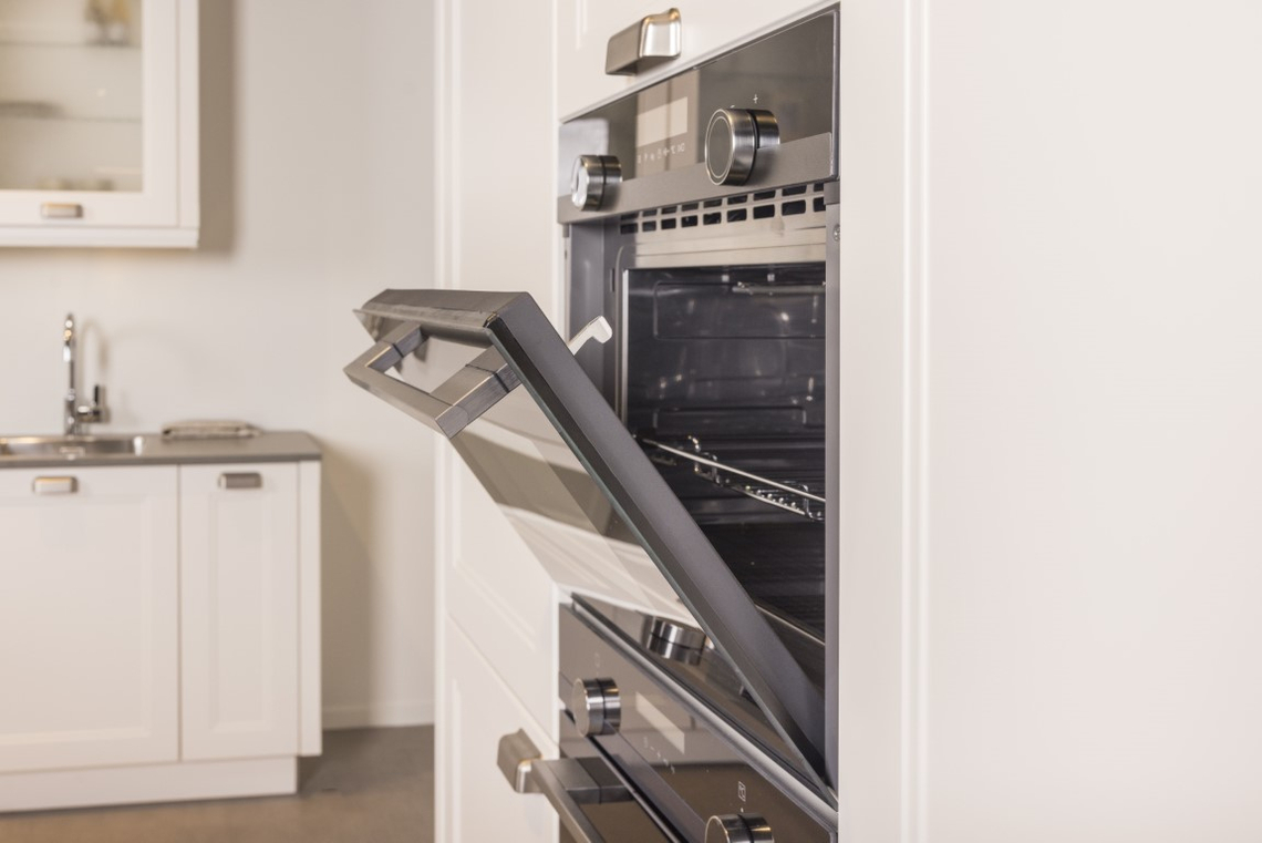 Nolte Keuken Met Kastenwand KB17