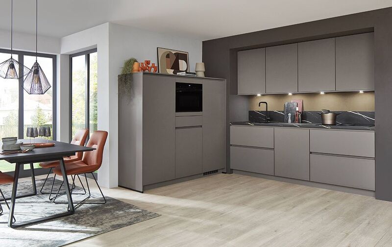 Keukendepot Keuken Met Kastenwand KD37