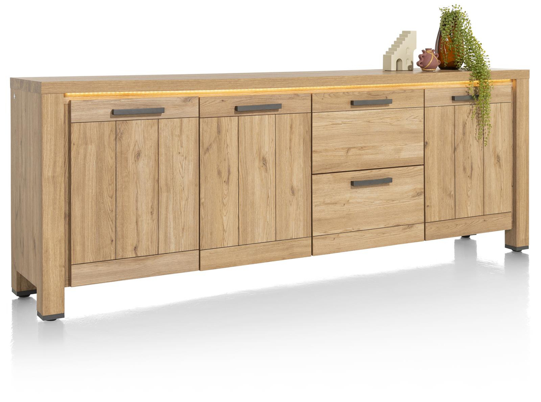 Henders & Hazel Dressoir Delmonte
