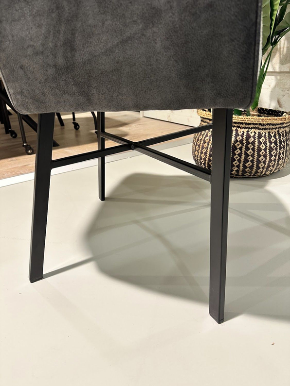 (Showroommodel) INHOUSE Armstoel Jartani Set/6