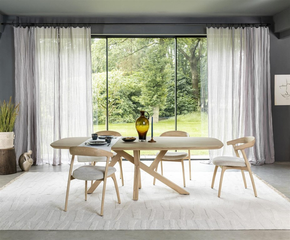 Henders & Hazel Eettafel Shimla