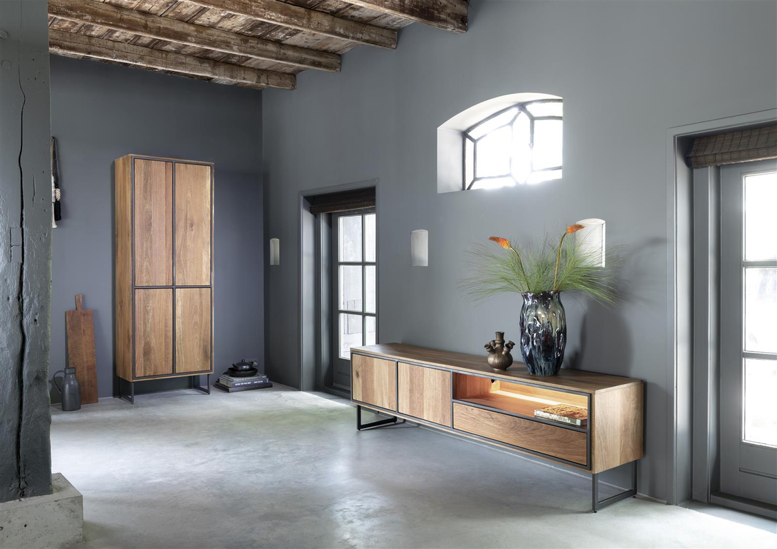 Henders & Hazel Lowboard Trapani