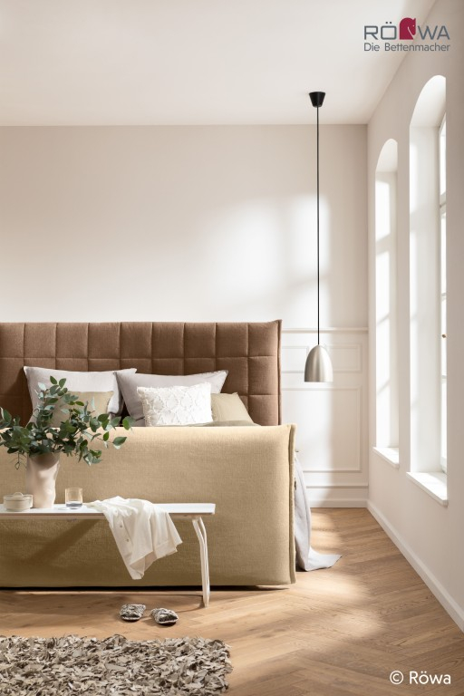 Ledikant Scalea gestoffeerd