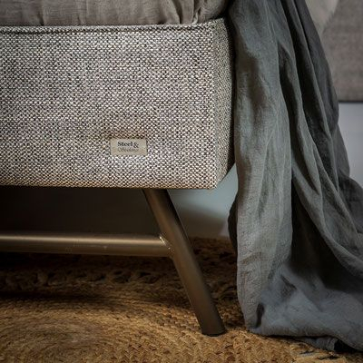 Steel & Stockings Ledikant Babel