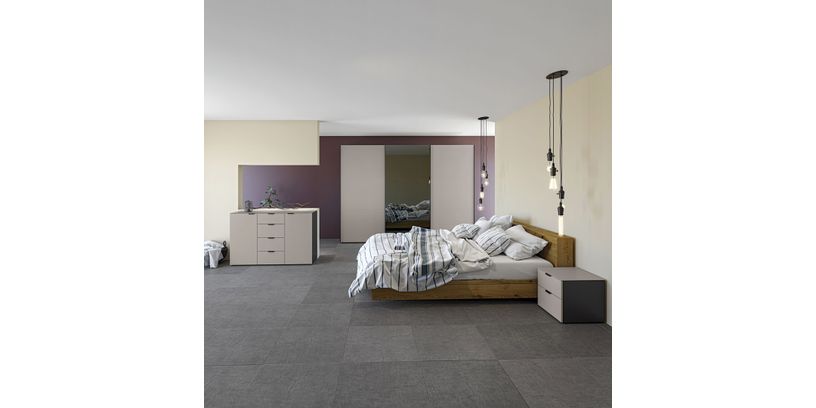 Zweefdeurkast Slideline 3-Deurs Glas 379cm breed