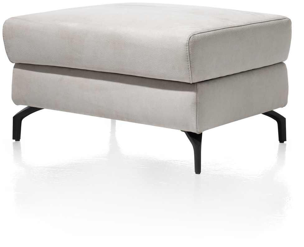 Henders & Hazel Poef Tycan Big