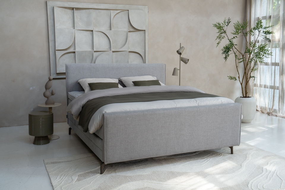 Ubica Boxspring Festen Slim Vlak